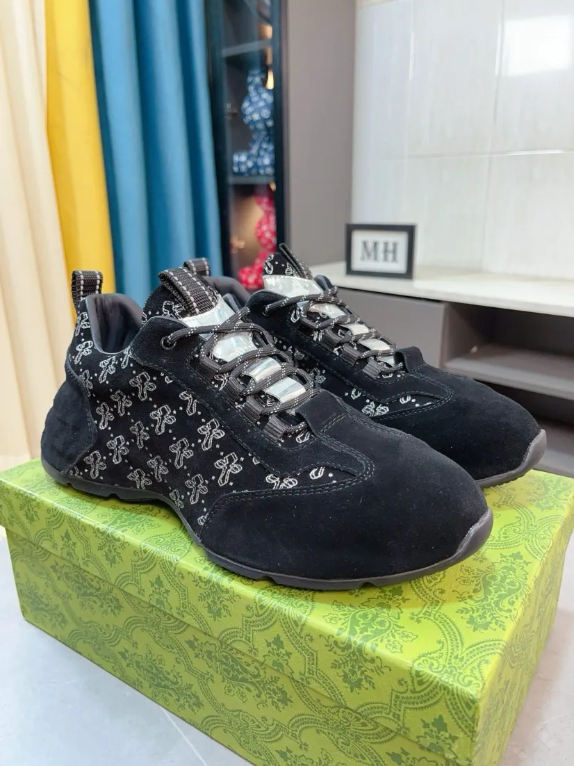 Men's shoes 💰560🌹🌹【GUCCI】pop-top casual sneakers with daddy outsole, breathable and comfortable, easy to walk, a versatile style for trendy men, upper with cowhide edged outsole design➕genuine leather lining➕Gucci's popular original outsole, sports and running style, super comfortable. Code number 38-44